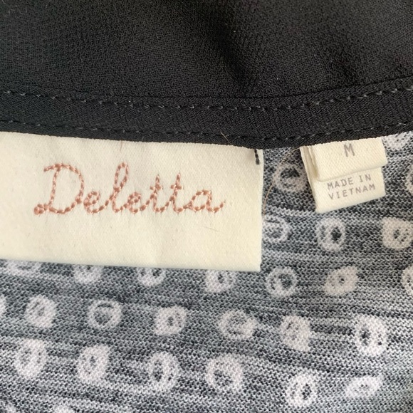 Deletta top abstract pattern with tie - Picture 3 of 7